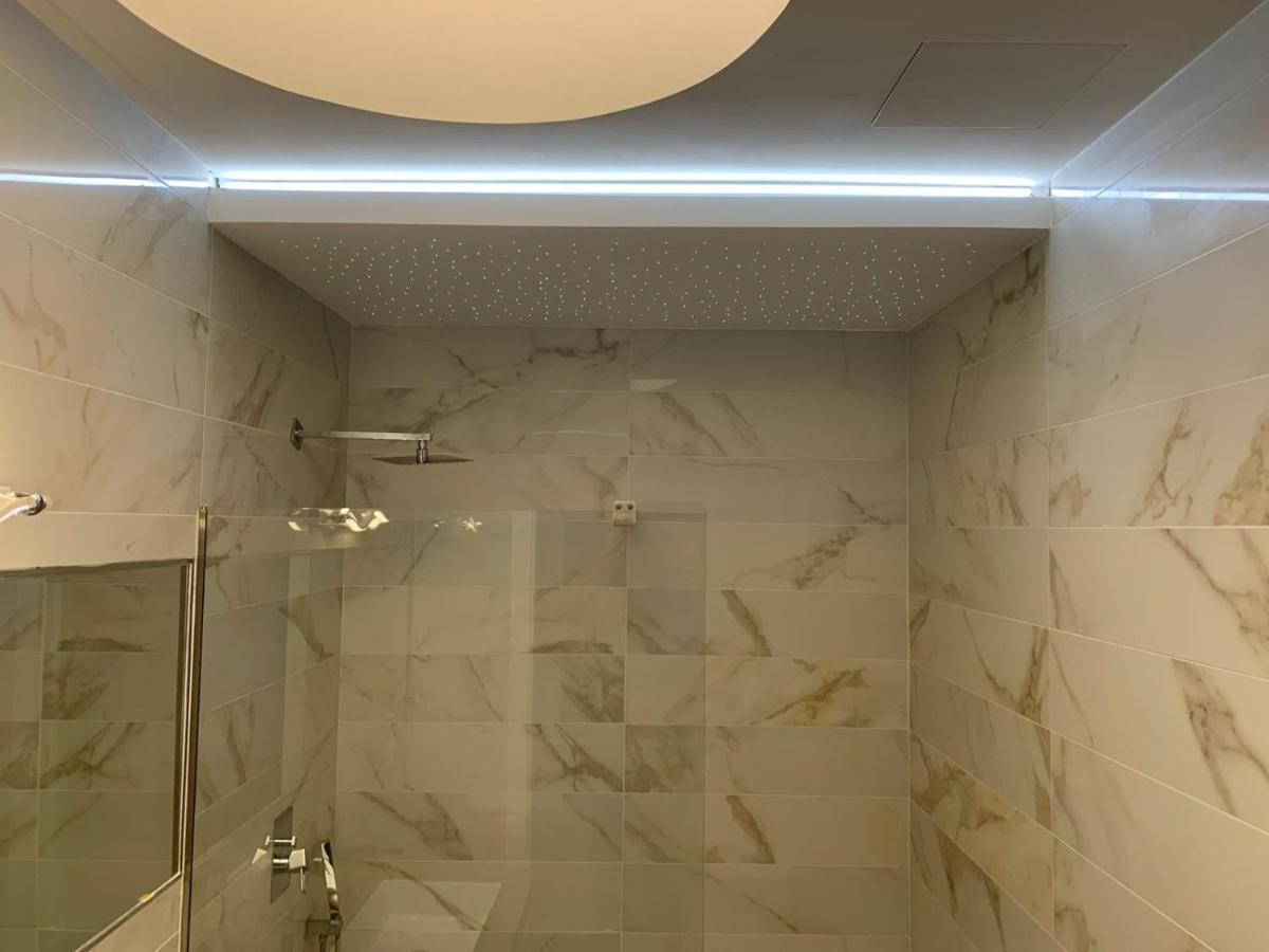 Penthouse Aureliana Attico Con Piscina A Roma Rome Exterior photo